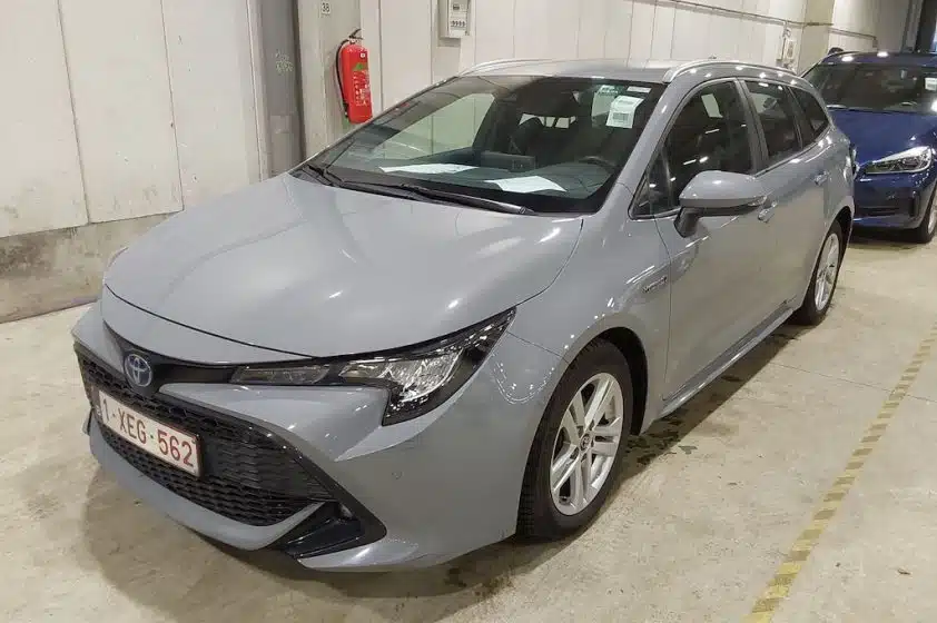 TOYOTA COROLLA TOURING SPORT