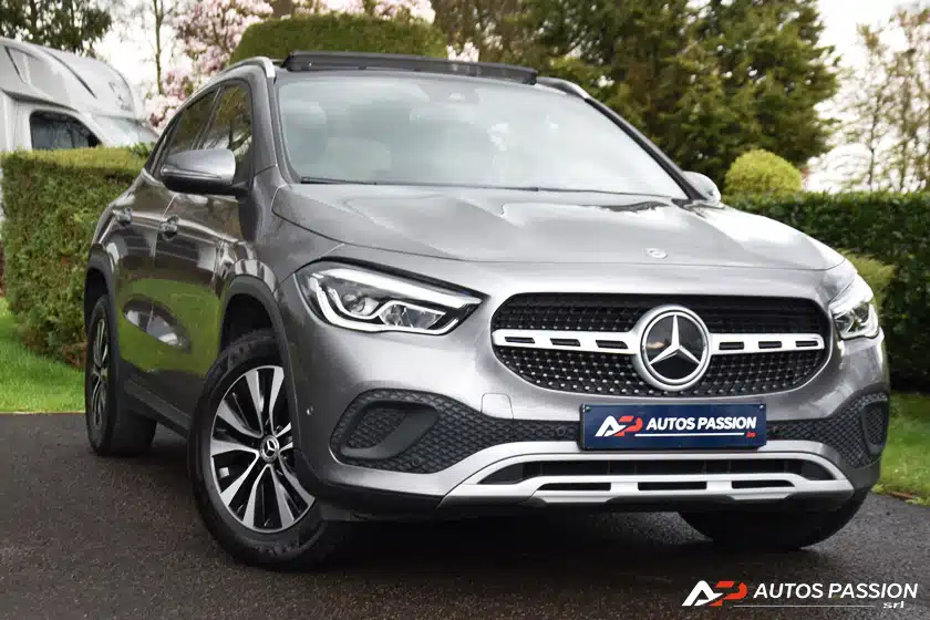 MERCEDES GLA 180 BUSINESS SOLUTION 2.0
