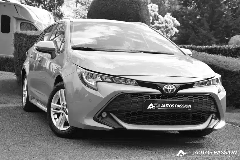 TOYOTA COROLLA TOURING SPORT