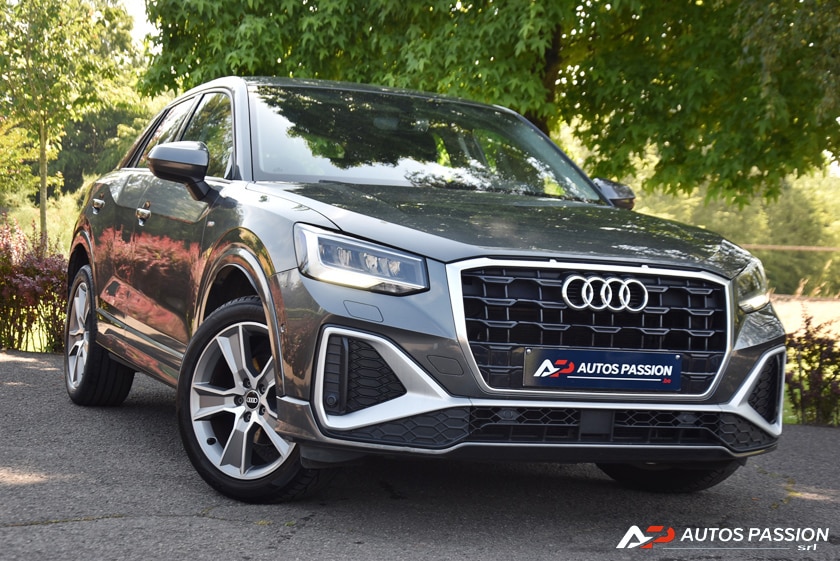 AUDI Q2 S-TRONIC S-LINE