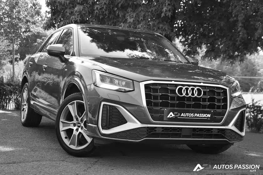 AUDI Q2 S-TRONIC S-LINE