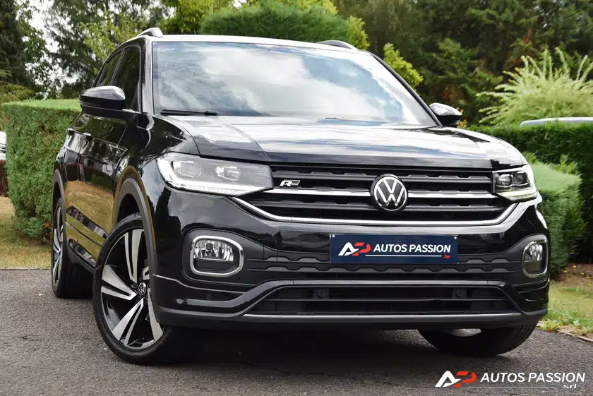 VOLKSWAGEN T-CROSS R-LINE