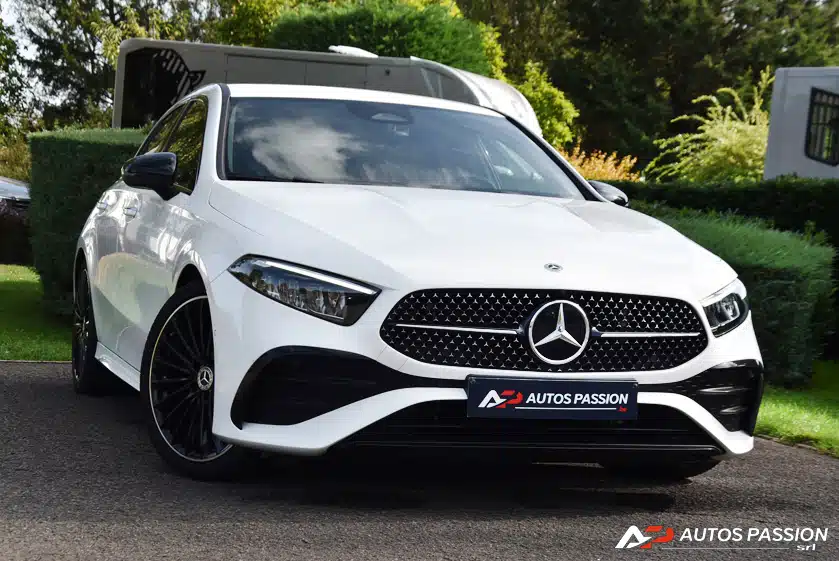 MERCEDES A180 PACK AMG SHADOW LINE