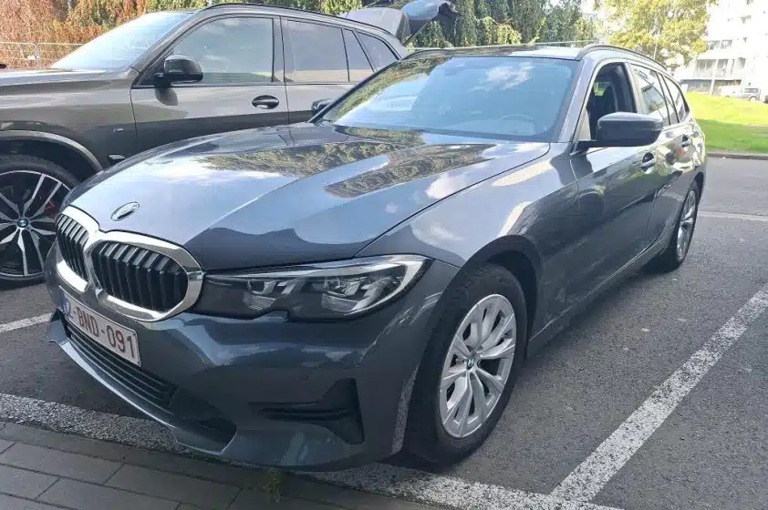 BMW 318 iA TOURING BUSINESS PLUS